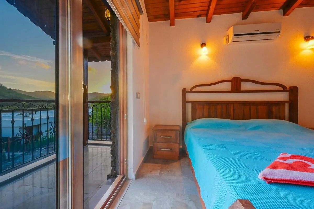 Villa Candy Stone, Private Pool Villa For 8 People 페티예 터키